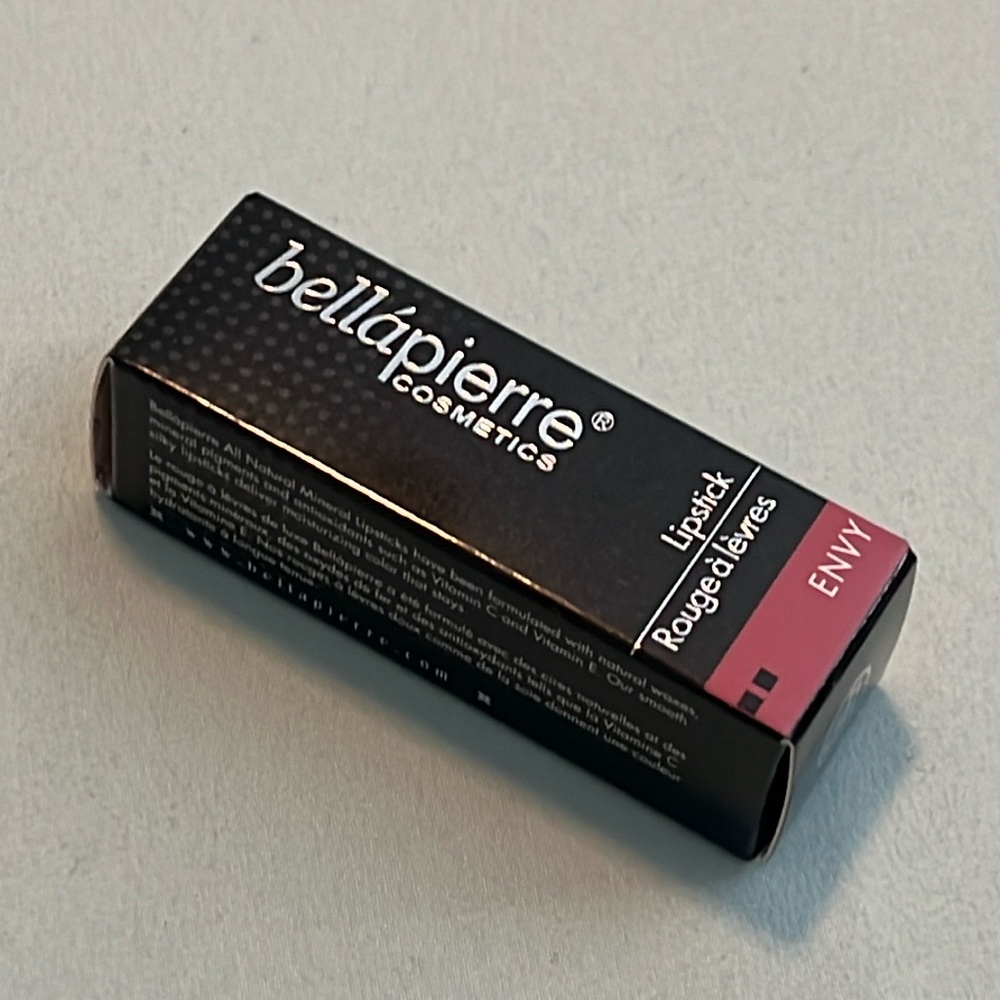 Bella Pierre lipstick in envy